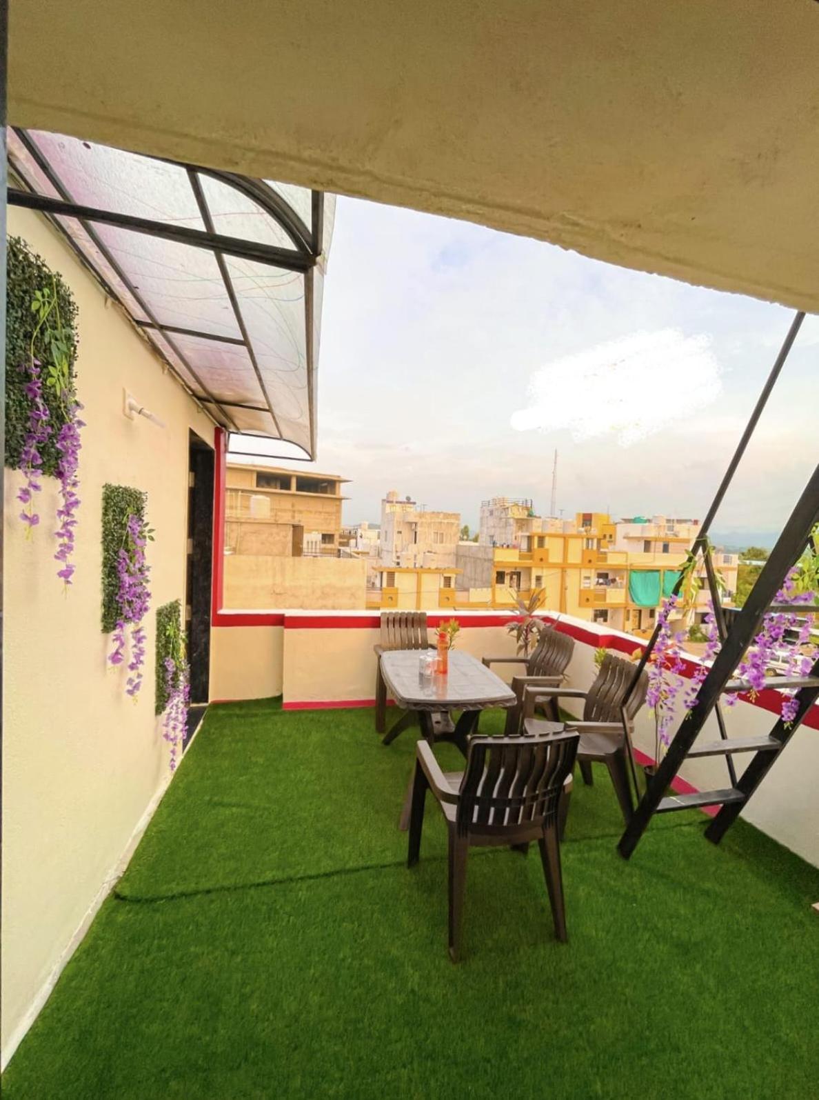 Jai Swaminarayan Delux Homestay Garudeshwar Екстер'єр фото
