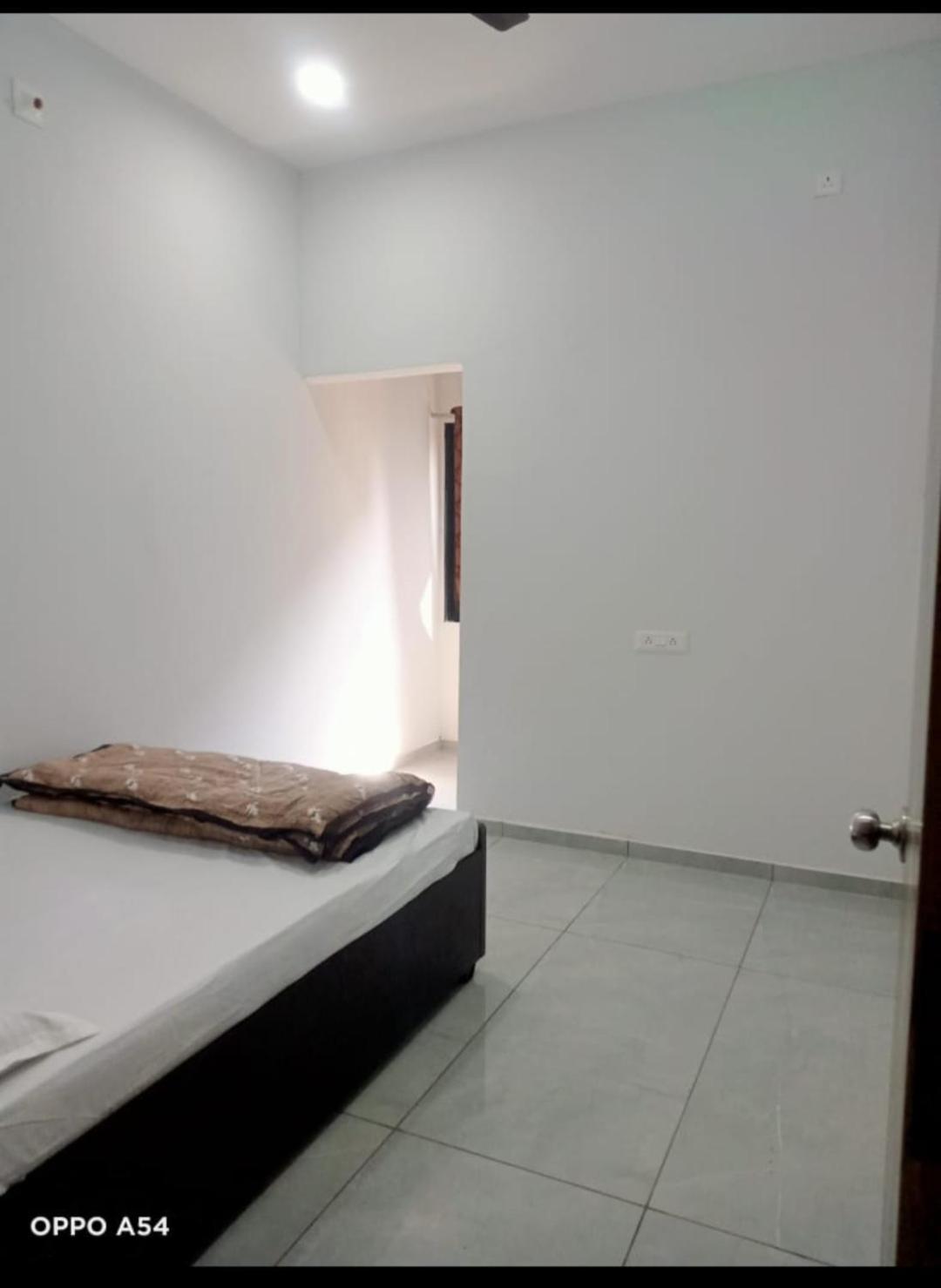Jai Swaminarayan Delux Homestay Garudeshwar Екстер'єр фото