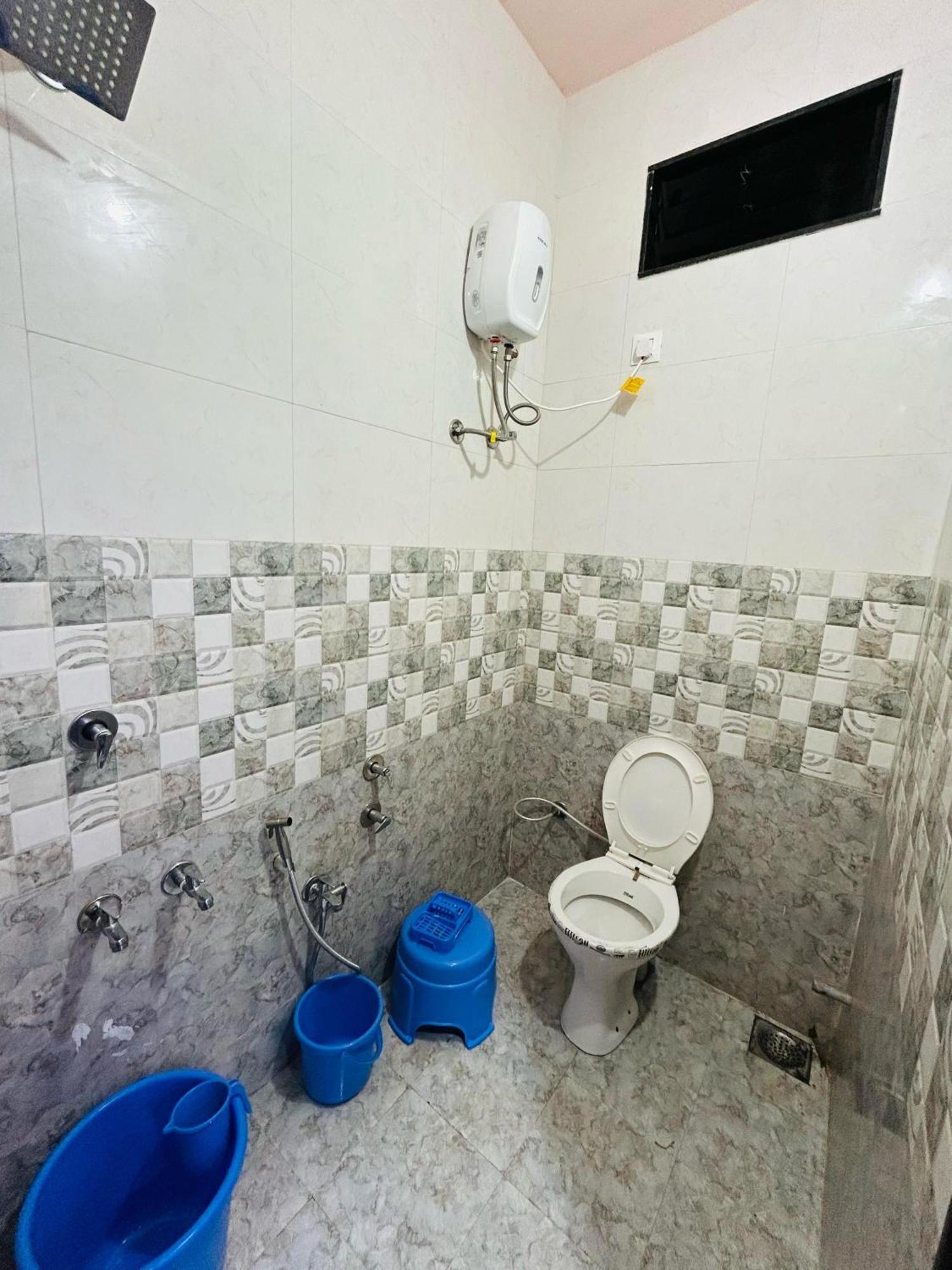 Jai Swaminarayan Delux Homestay Garudeshwar Екстер'єр фото